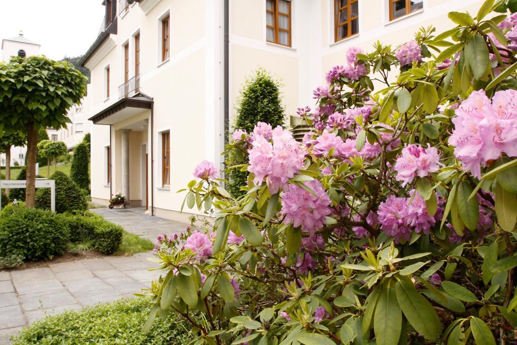 Kloster St. Josef Neumarkt in der Oberpfalz Quarto foto